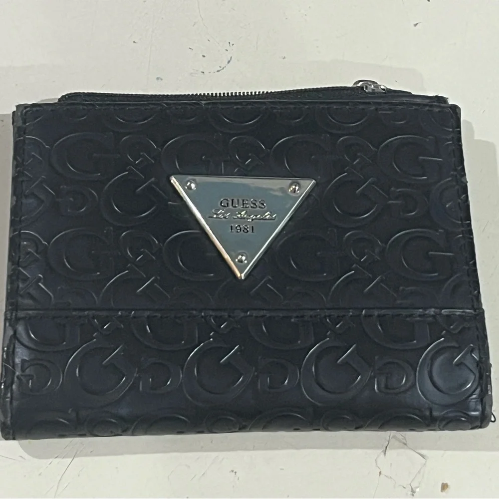 Black Guess monogram shoulder bag and wallet set